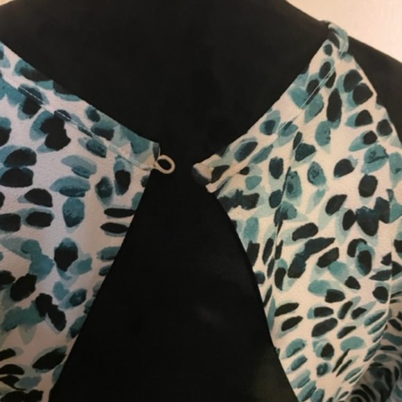 VINCE CAMUTO LEOPARD PRINT ROMPER SIZE 12 - Picture 5 of 5